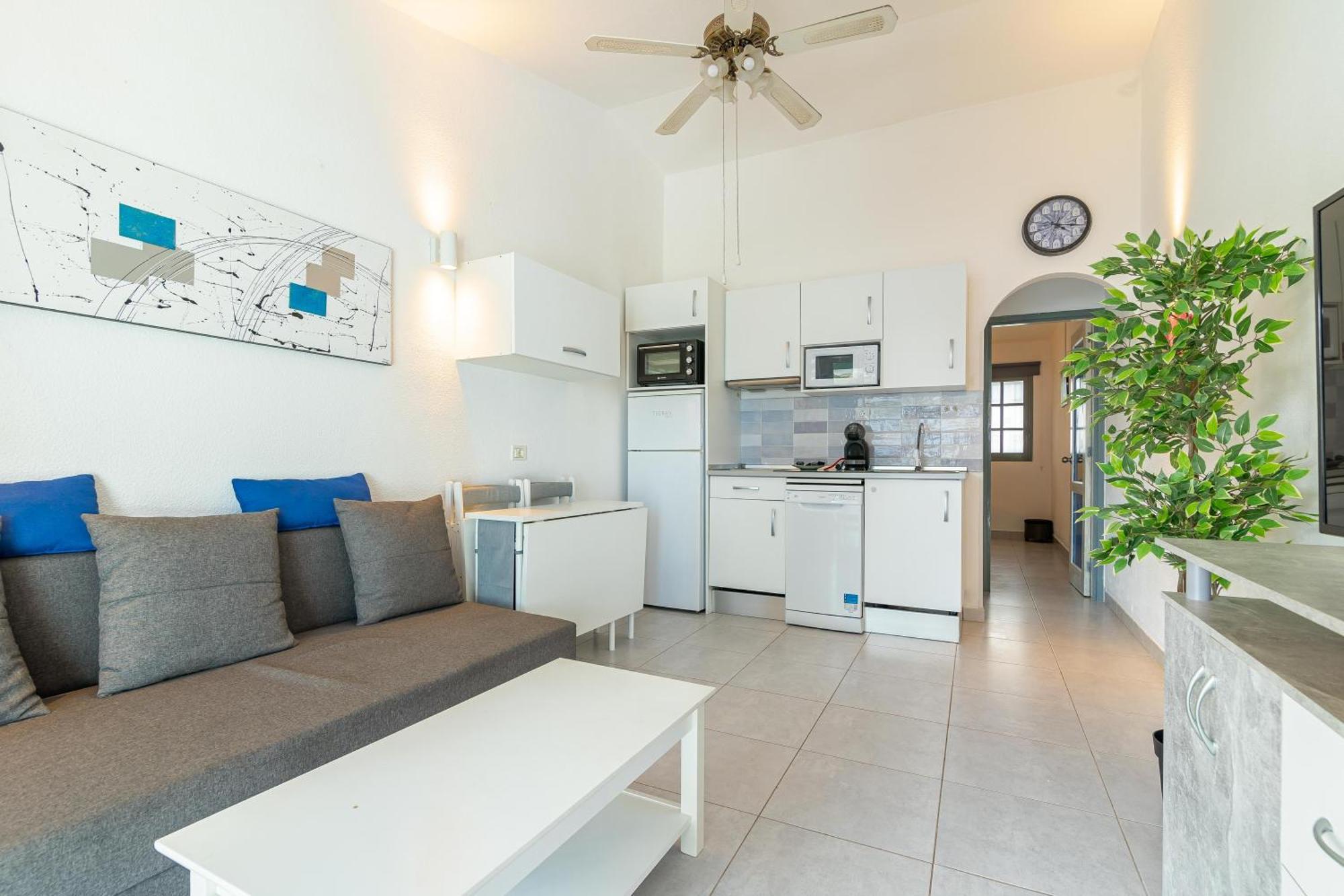 Andrea'S Bungalow, Garden, Barbecue And Pool! San Bartolomé Ngoại thất bức ảnh