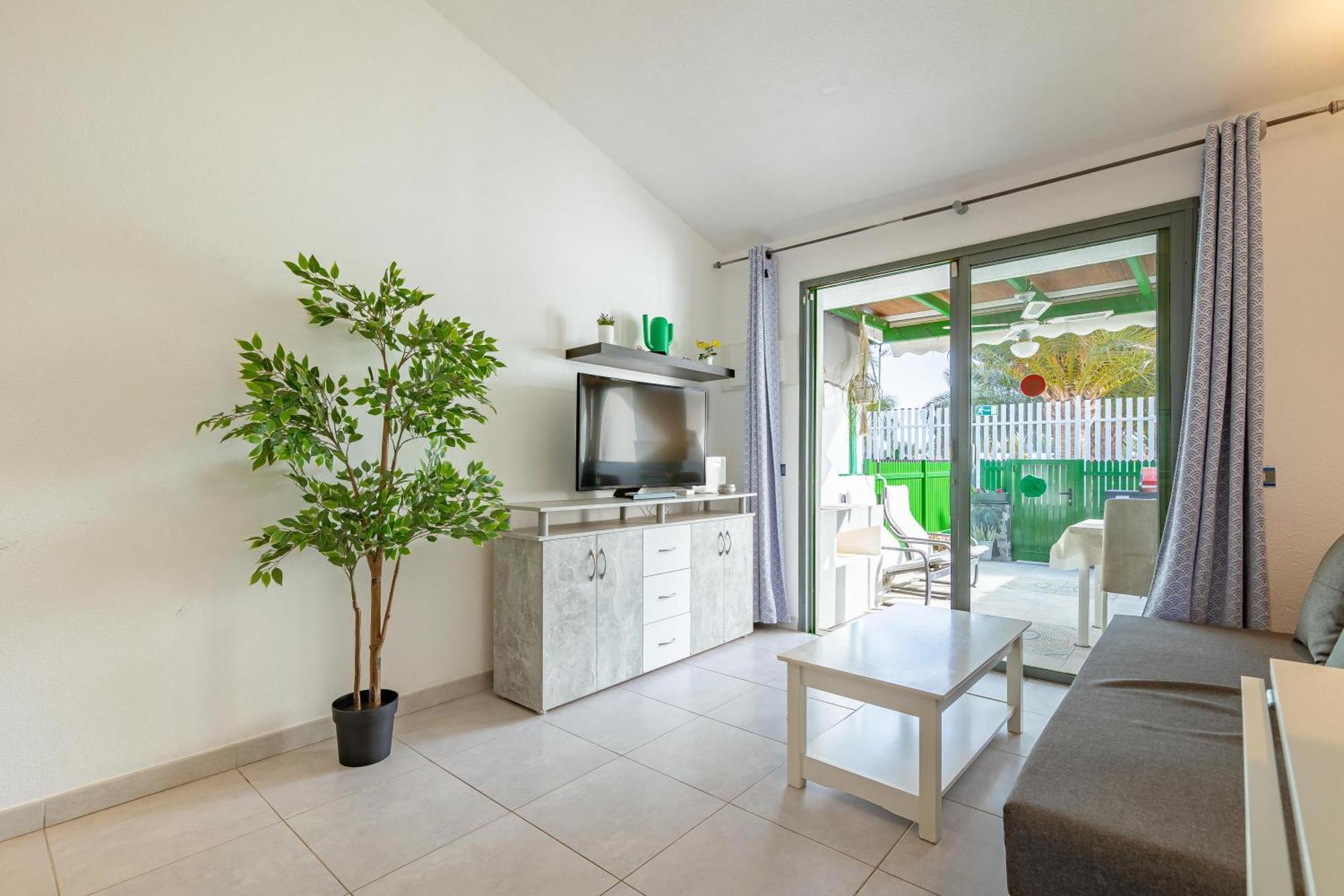Andrea'S Bungalow, Garden, Barbecue And Pool! San Bartolomé Ngoại thất bức ảnh
